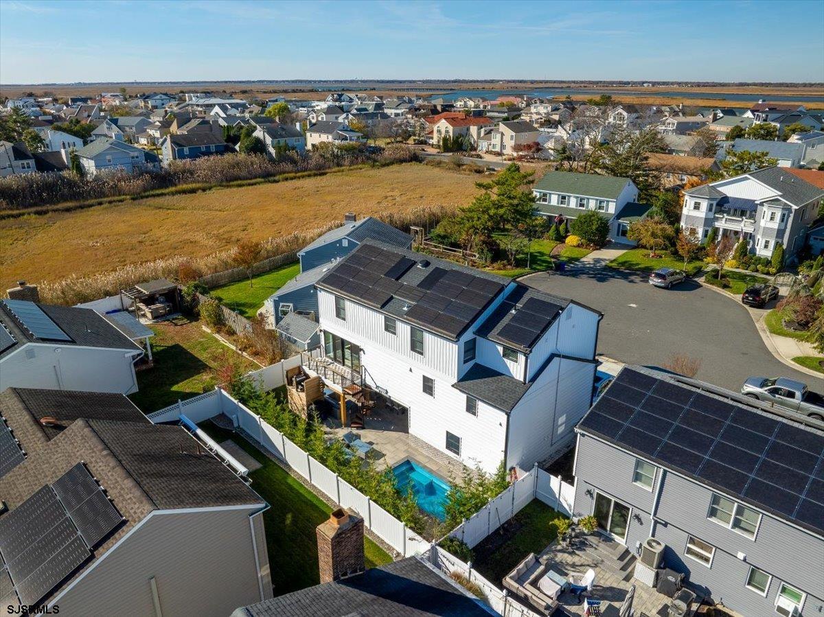 5 Bayshore Ct