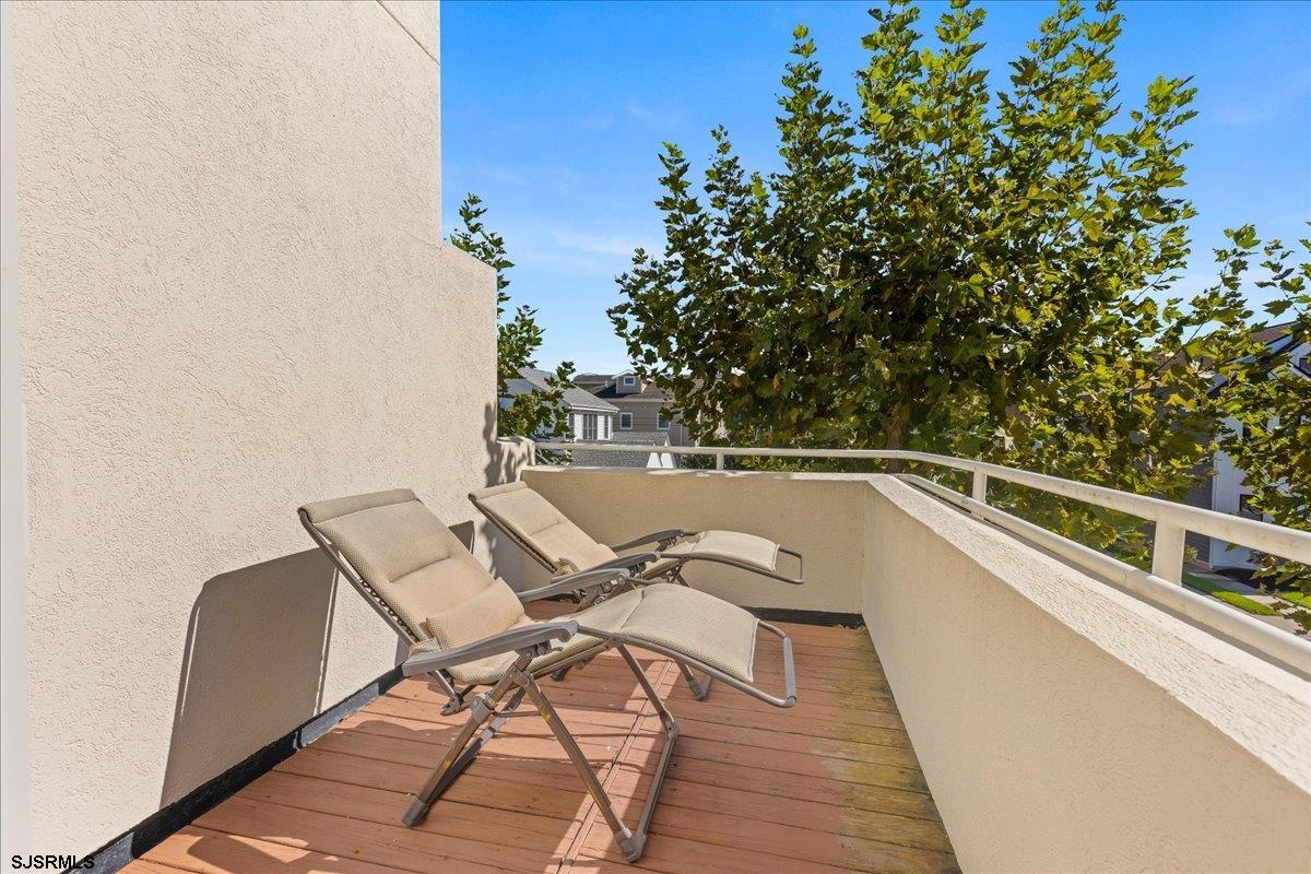 7701 Atlantic Ave Unit: 27A