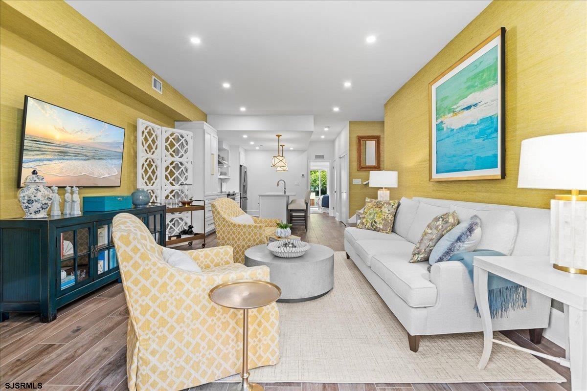 7701 Atlantic Ave Unit: 27A