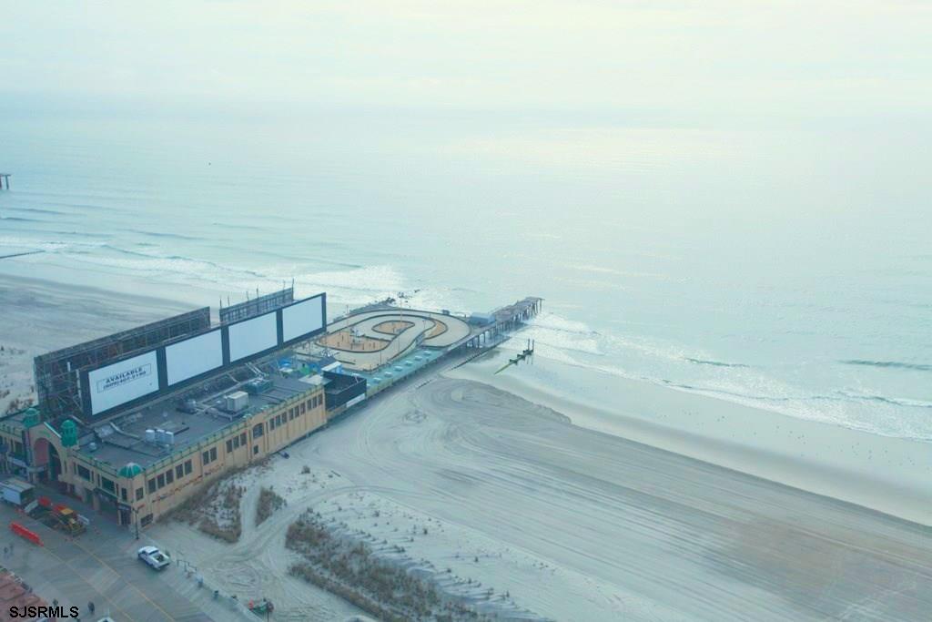 1515 Boardwalk Unit: 2606