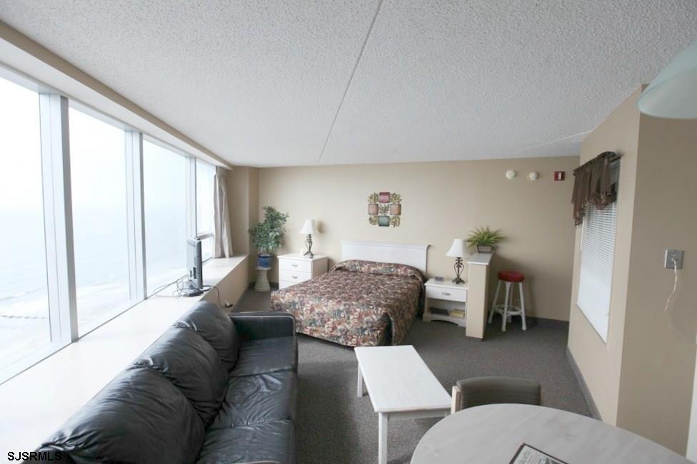 1515 Boardwalk Unit: 2606