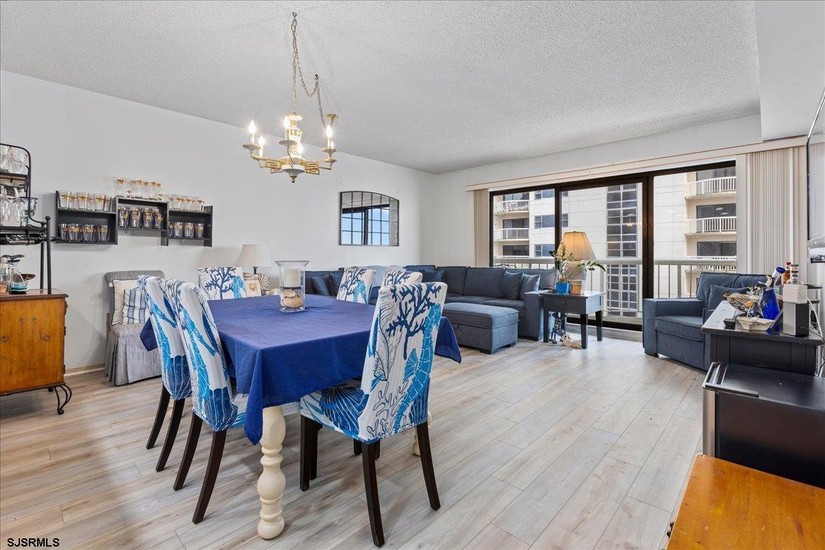 3101 Boardwalk Unit: 2702-2