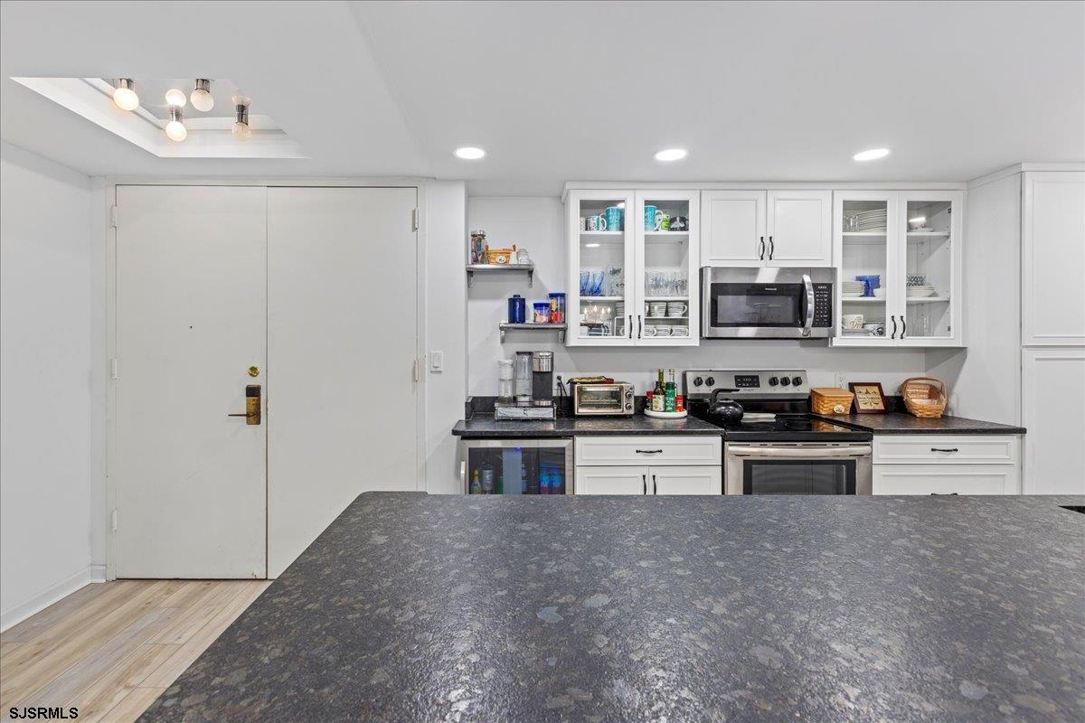 3101 Boardwalk Unit: 2702-2