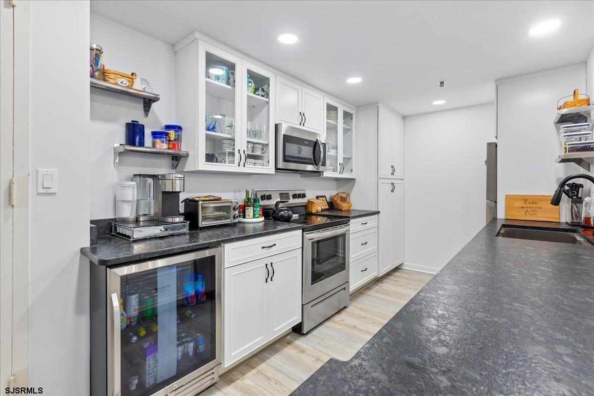3101 Boardwalk Unit: 2702-2