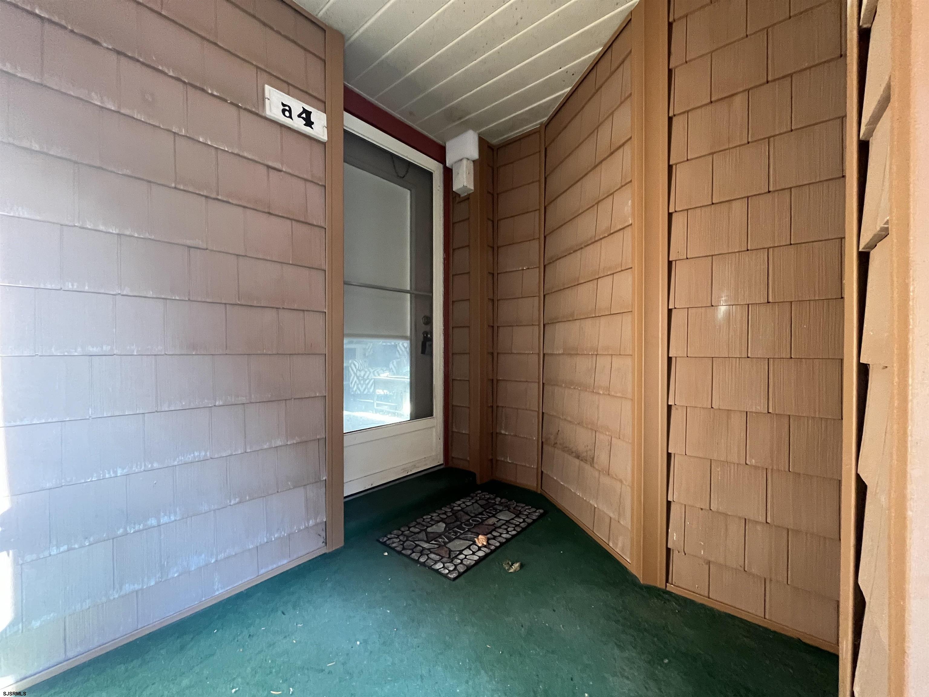 330 S 42nd St Unit: A04