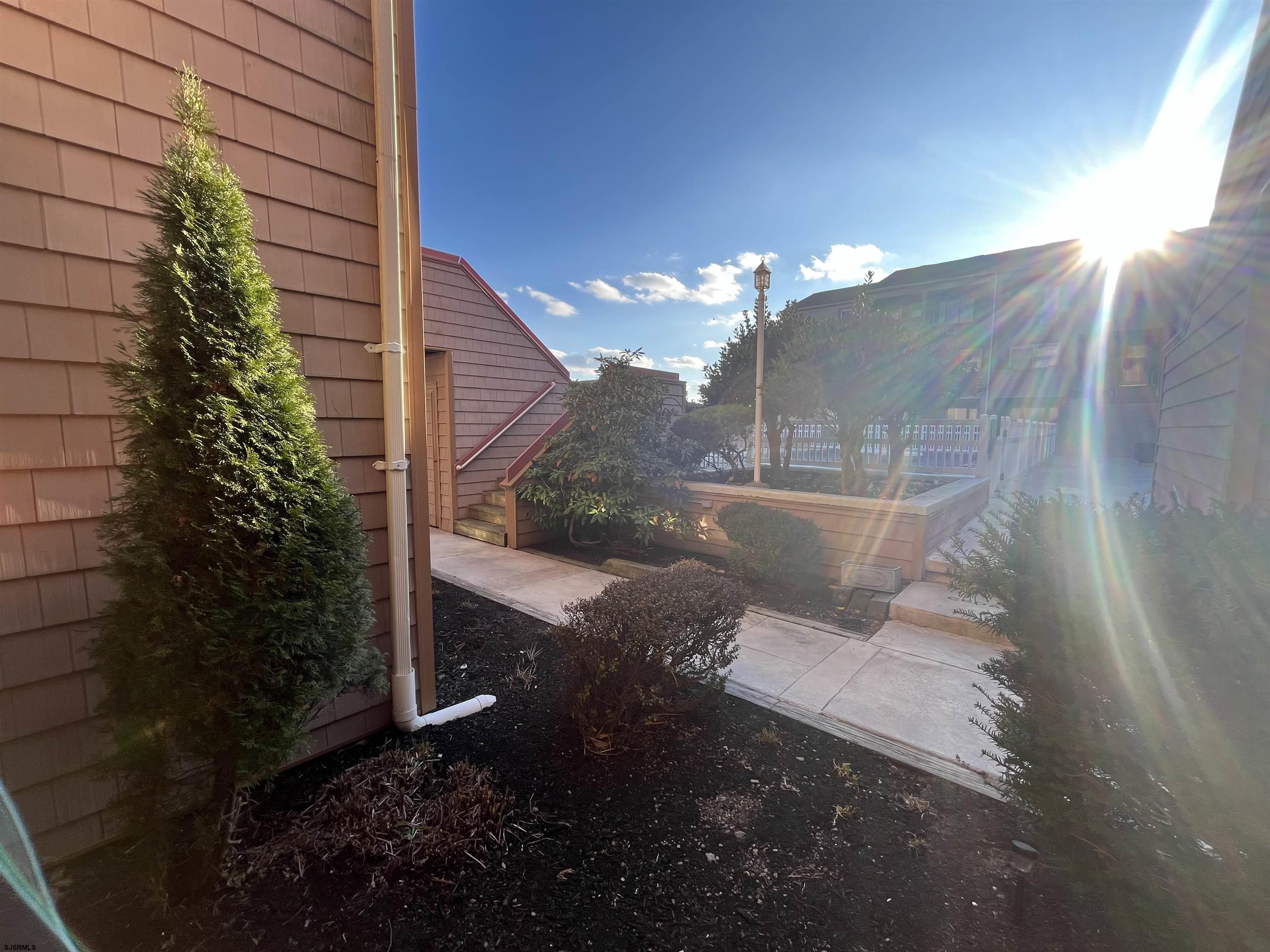 330 S 42nd St Unit: A04