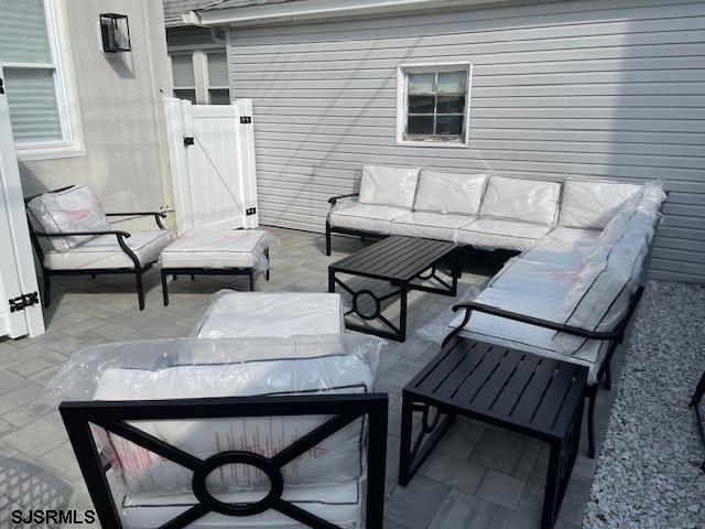 7 N Jasper Ave