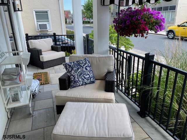 7 N Jasper Ave