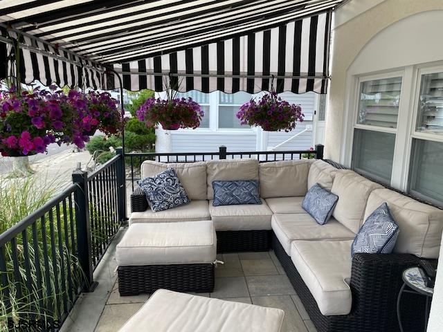 7 N Jasper Ave