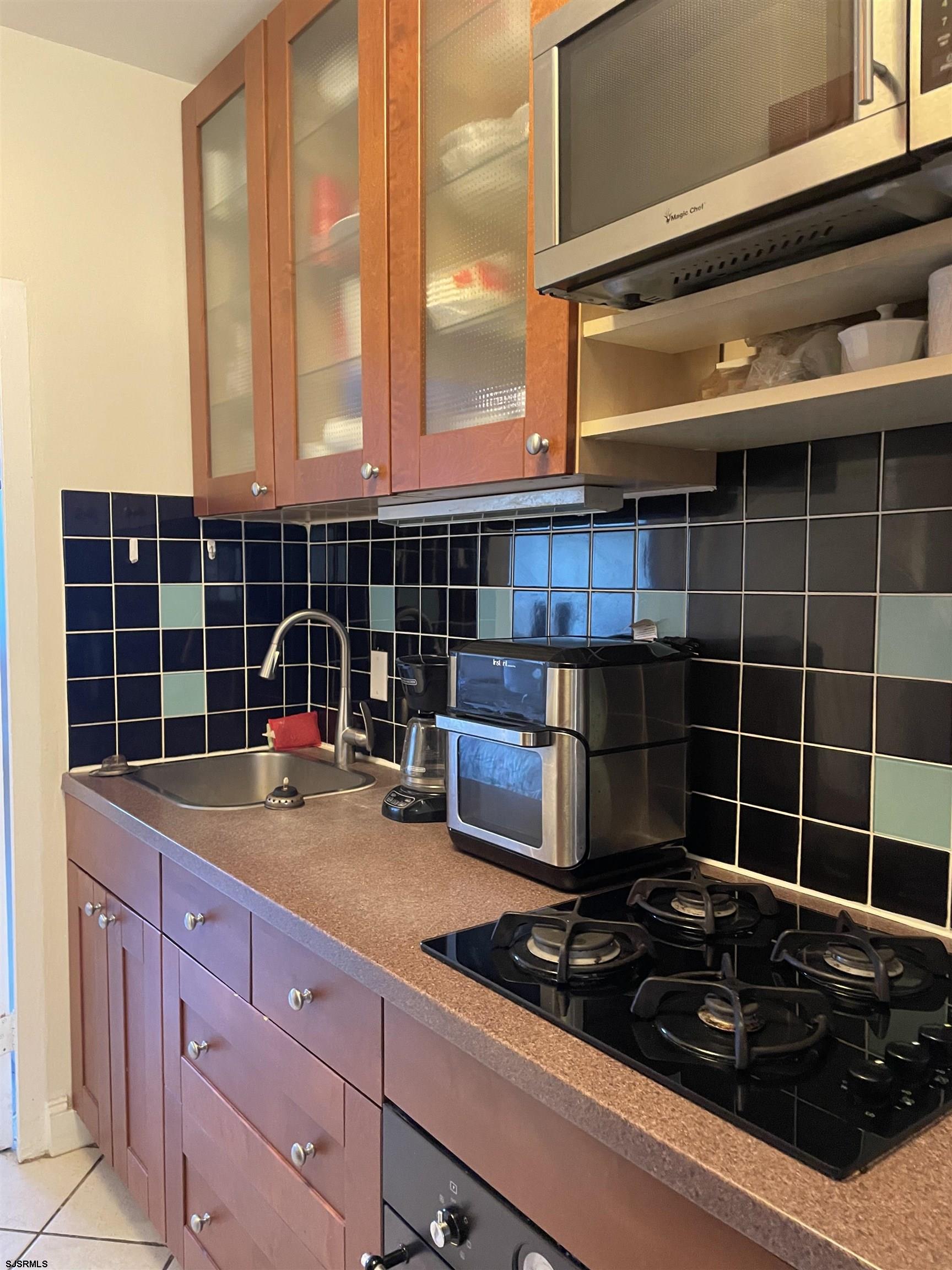 6100 Boardwalk Unit: 106