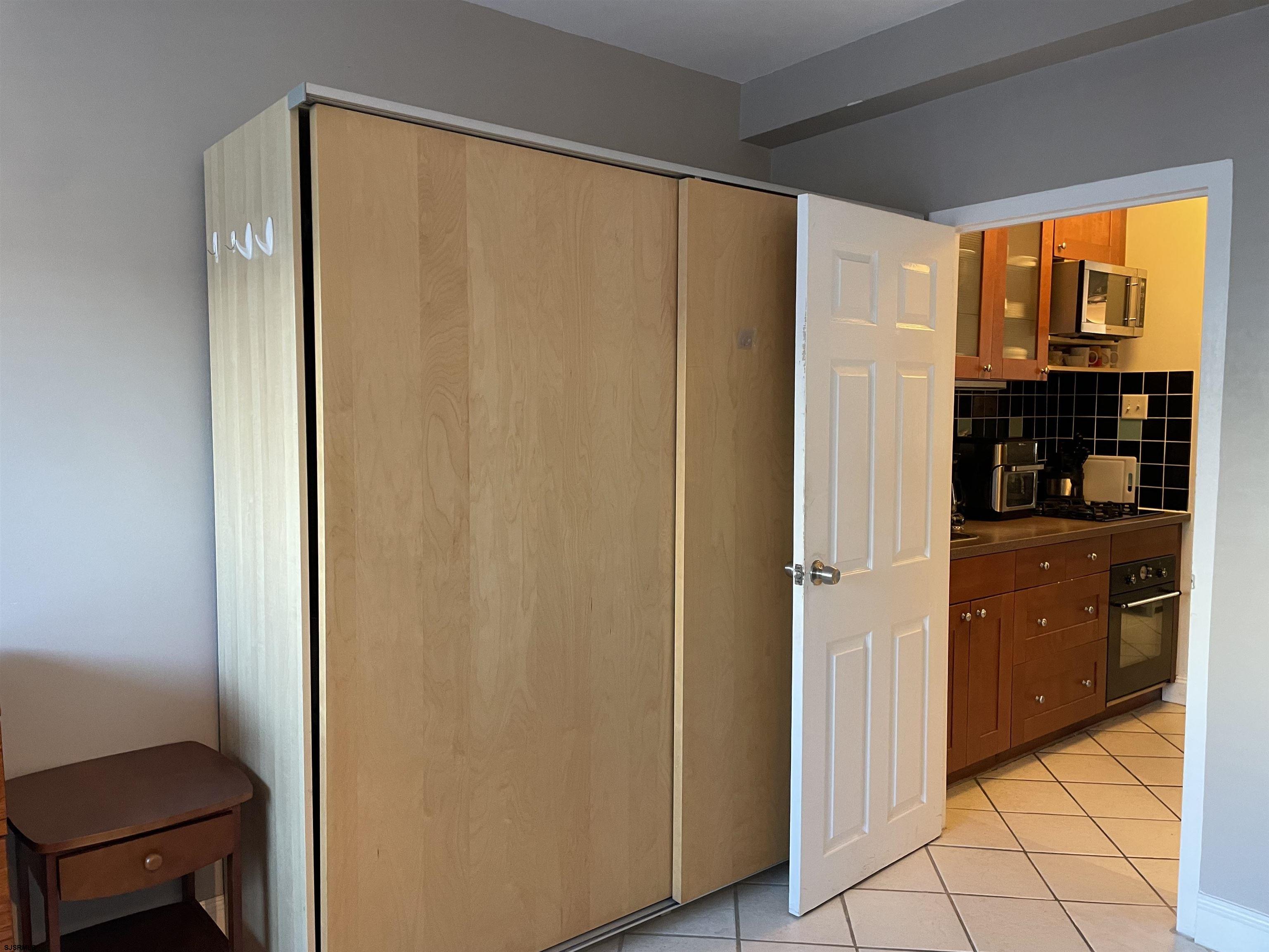 6100 Boardwalk Unit: 106