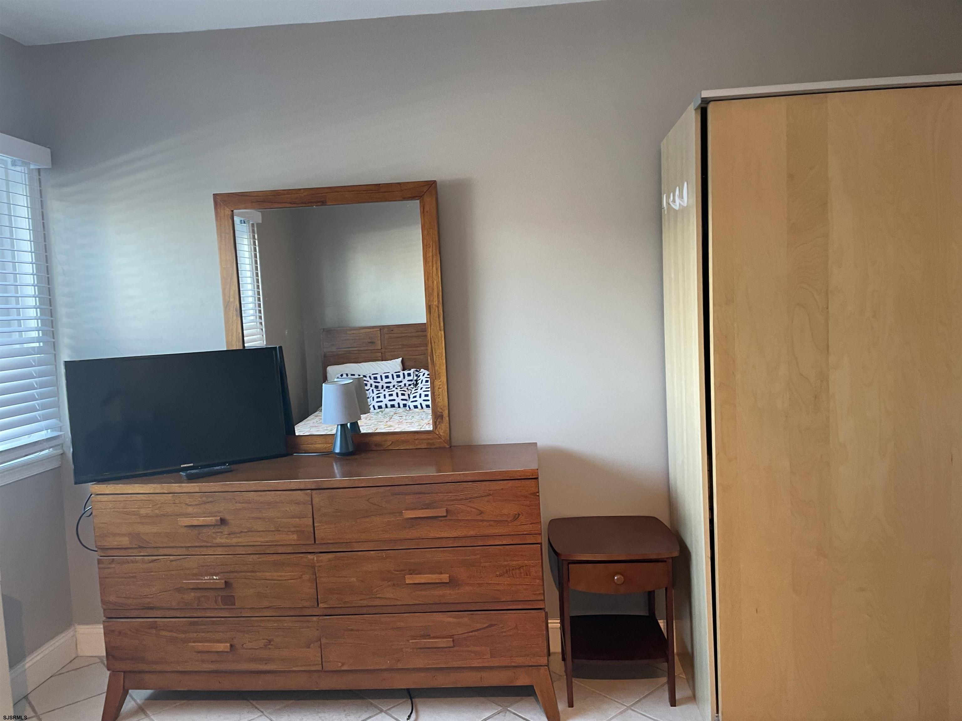 6100 Boardwalk Unit: 106