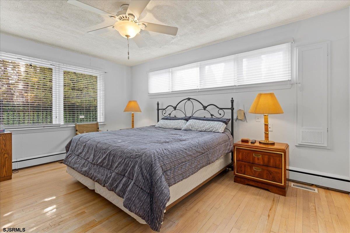 2 N Pembroke Ave