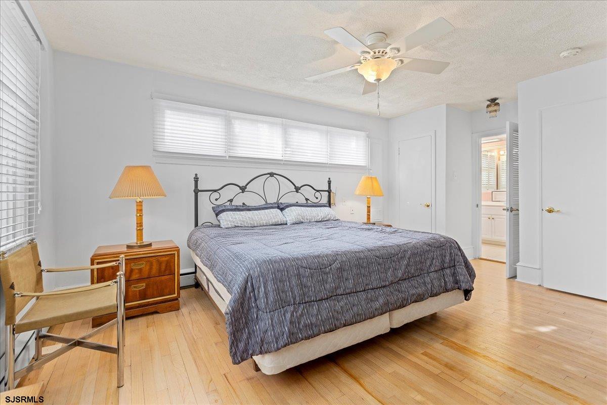 2 N Pembroke Ave