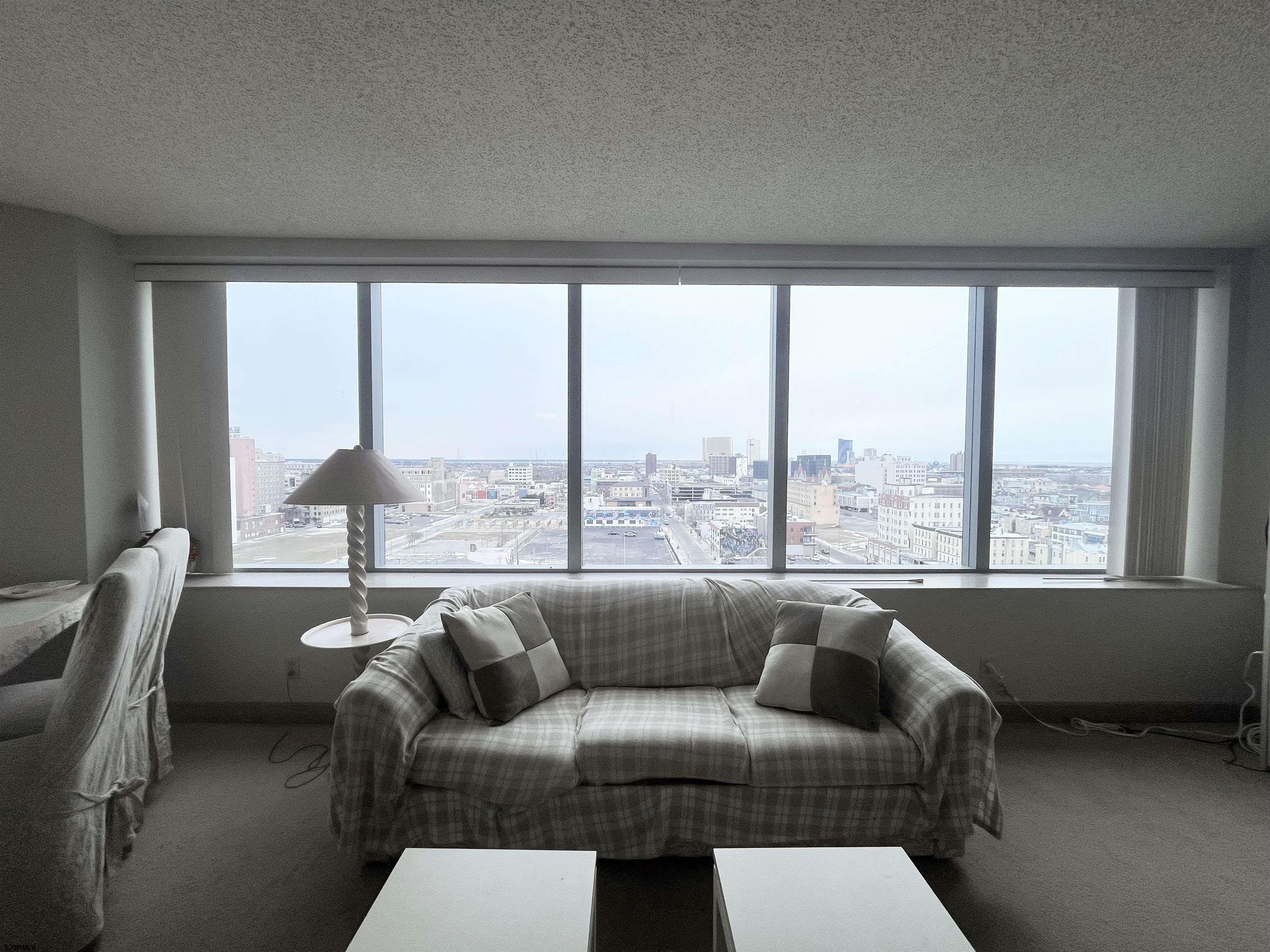 1515 Boardwalk Unit: 1211