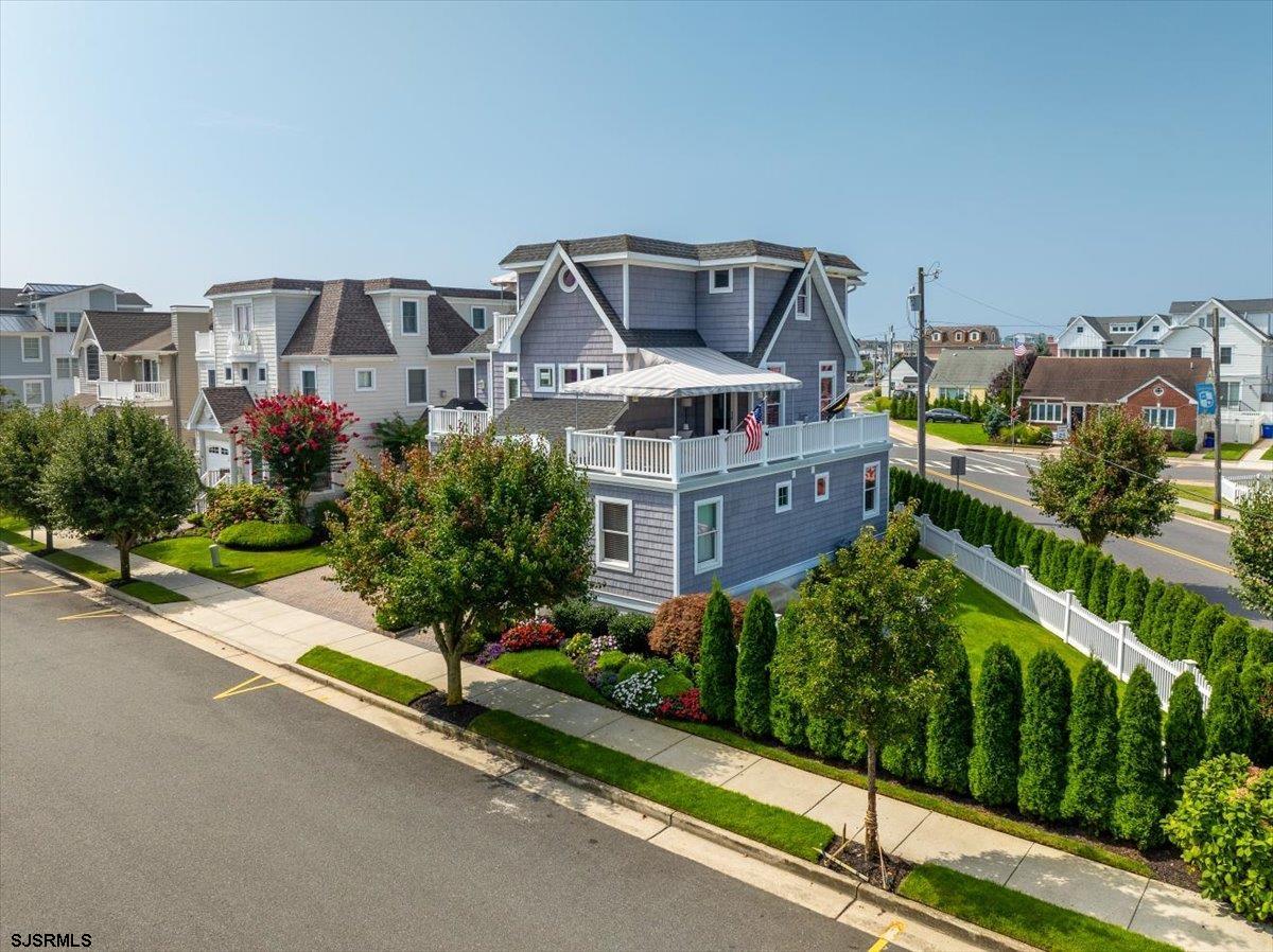 2 S 30th Ave