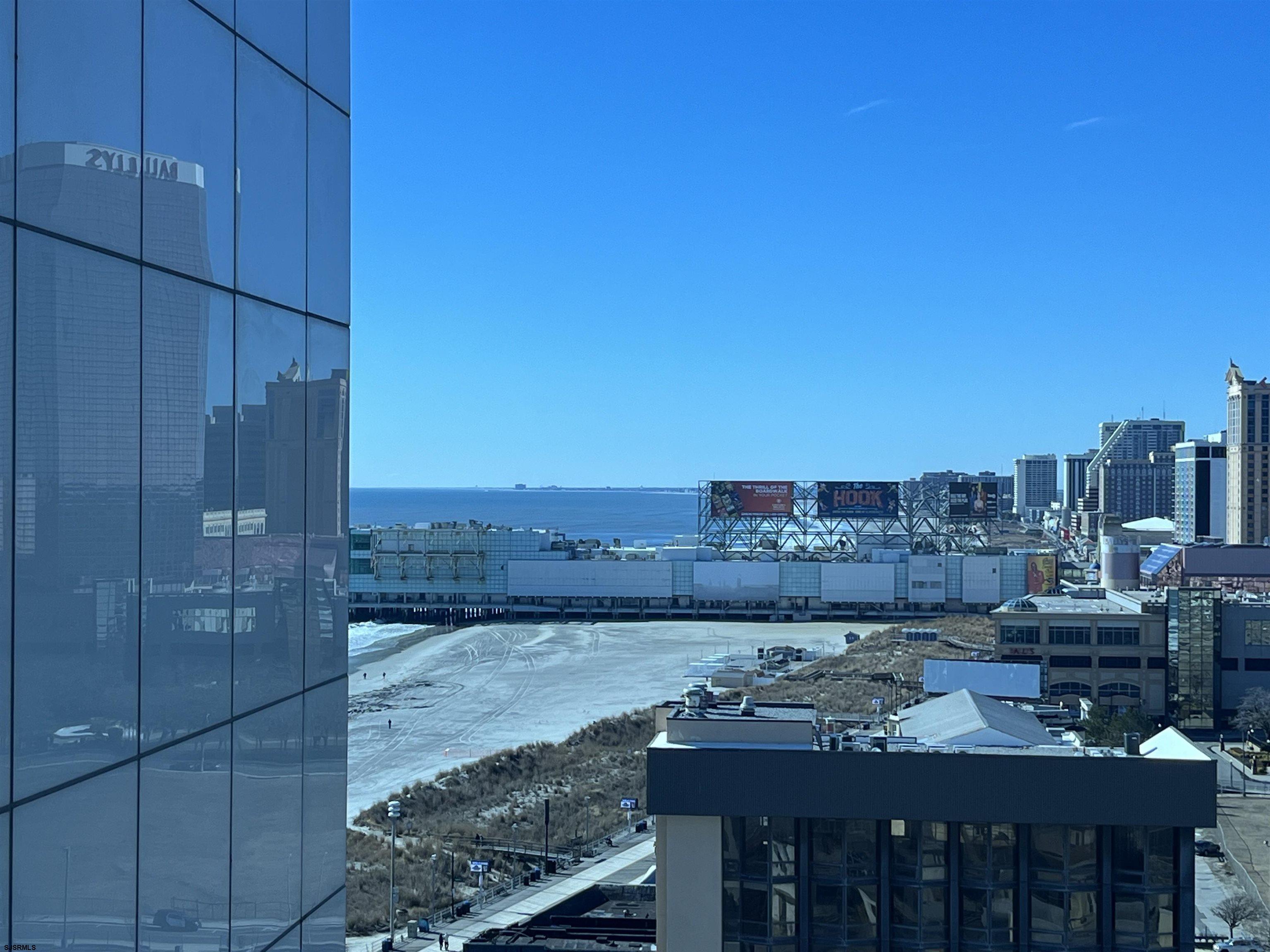 1515 Boardwalk Unit: 1711