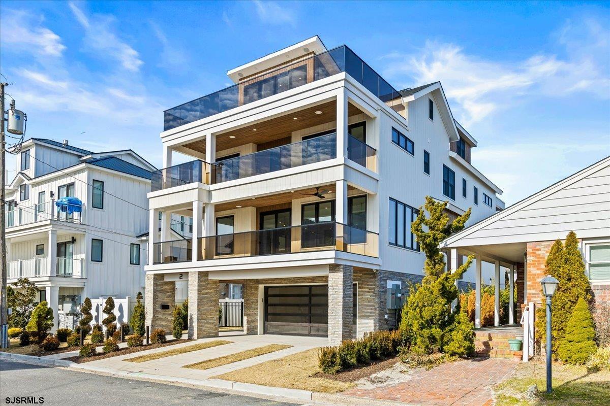 2 Dolphin Dr