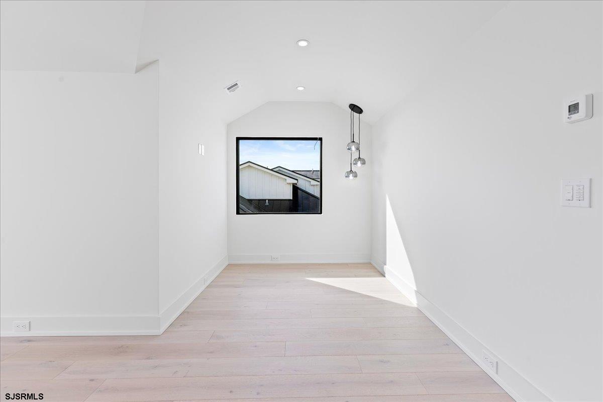 2 Dolphin Dr