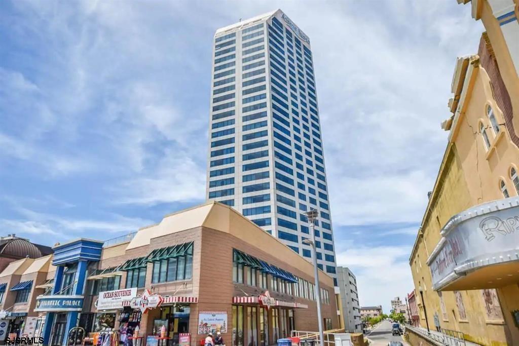1515 Boardwalk Unit: 1110