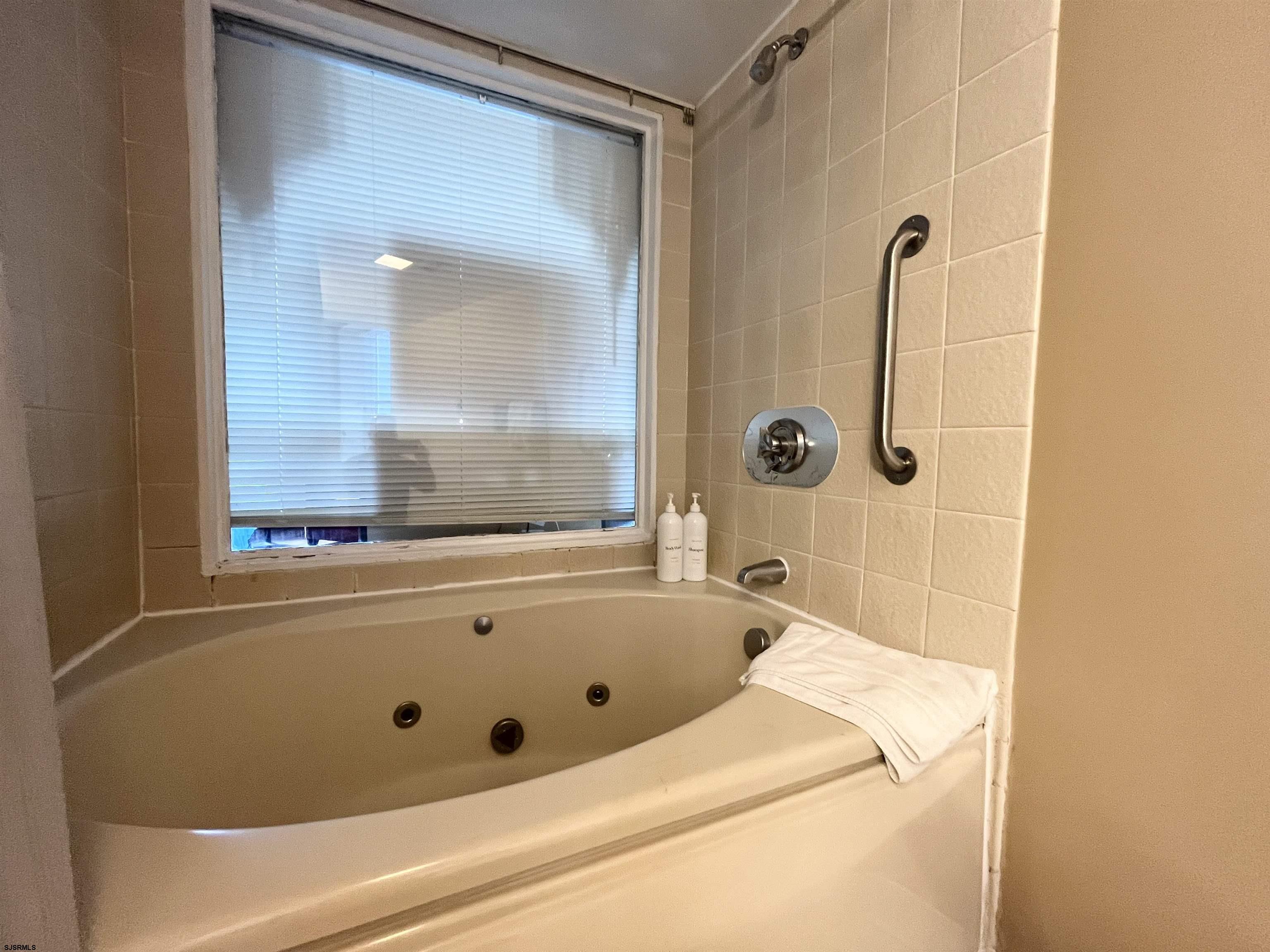 1515 Boardwalk Unit: 1110