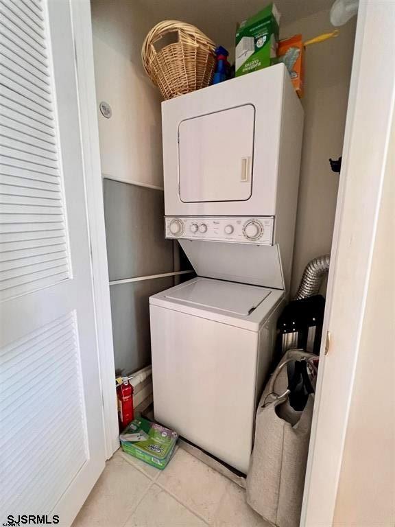 7811 Atlantic Ave Unit: 3
