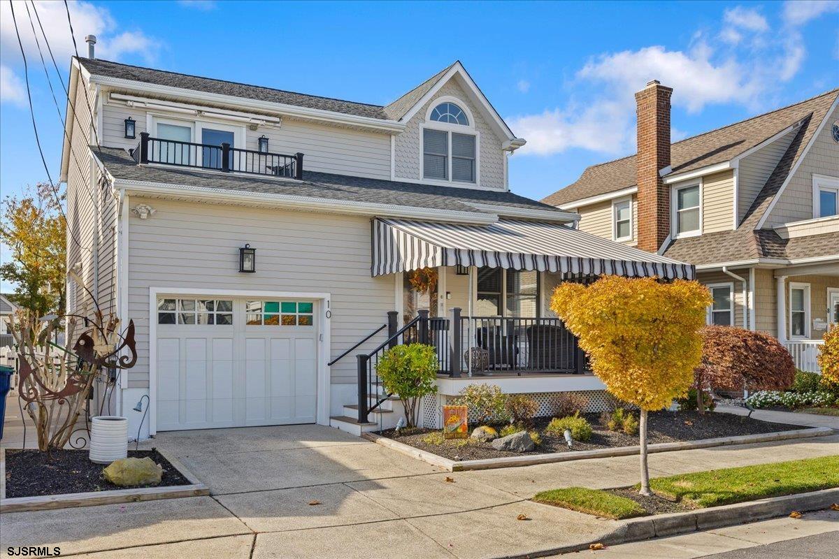 10 S Iroquois Ave