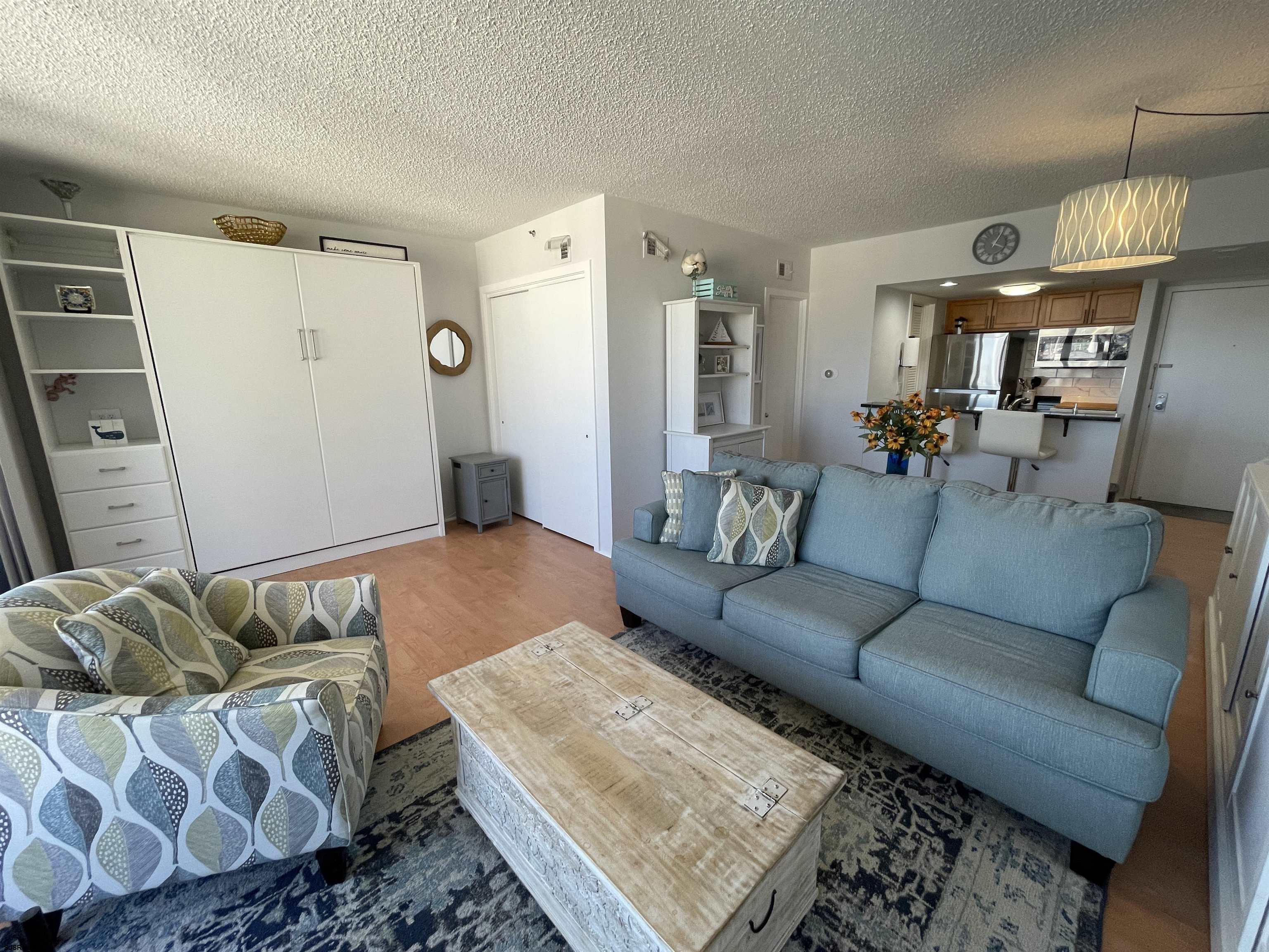 3851 Boardwalk Ave Unit: 905