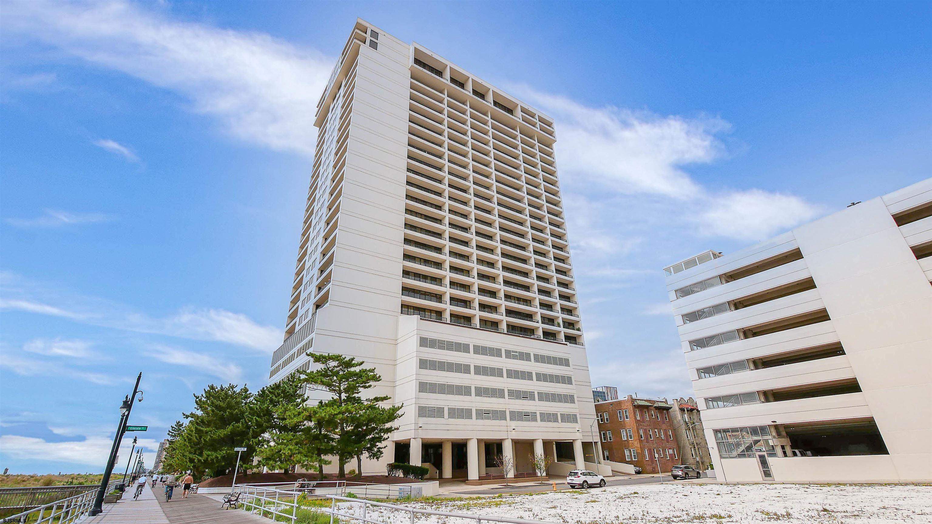 3851 Boardwalk Ave Unit: 905