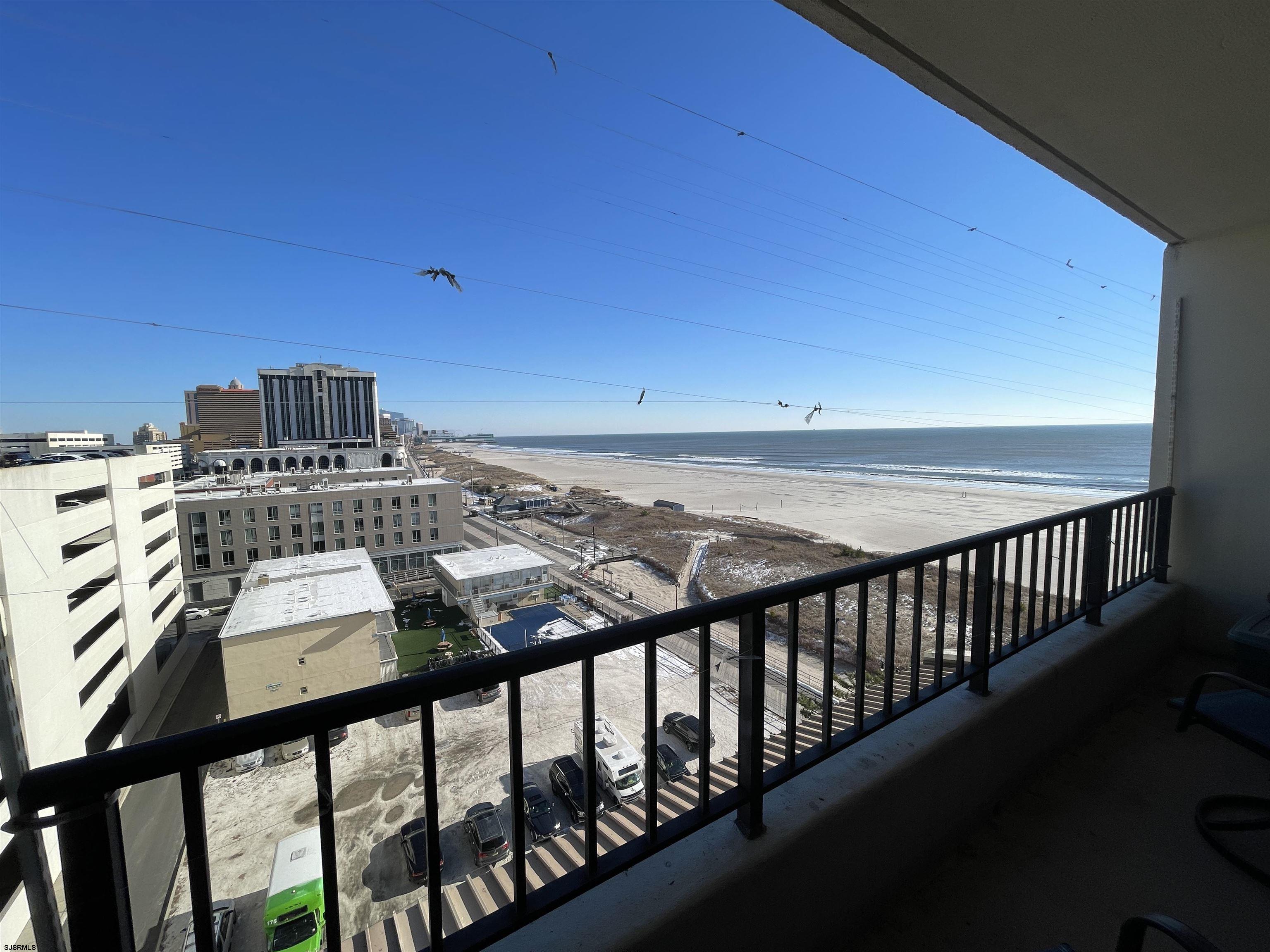 3851 Boardwalk Ave Unit: 905