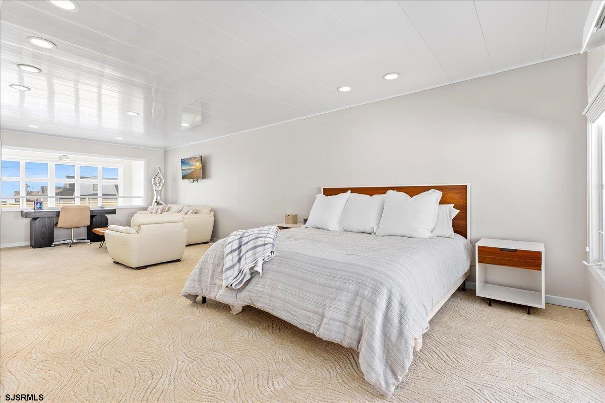 7701 Atlantic Ave Unit: 18E