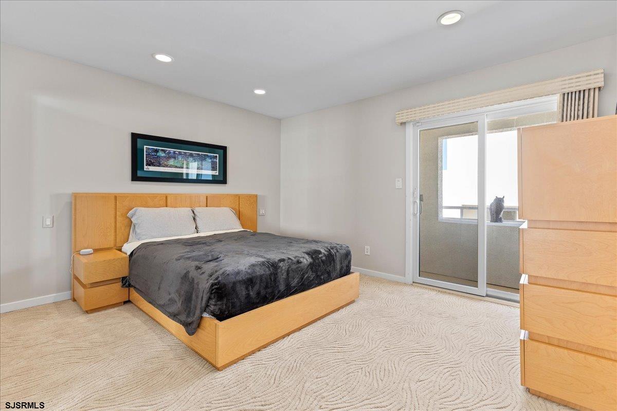 7701 Atlantic Ave Unit: 18E