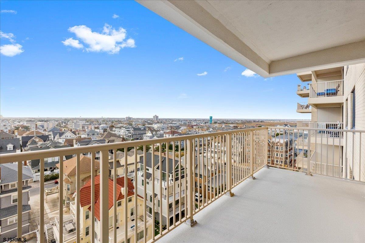 5000 Boardwalk Unit: 601