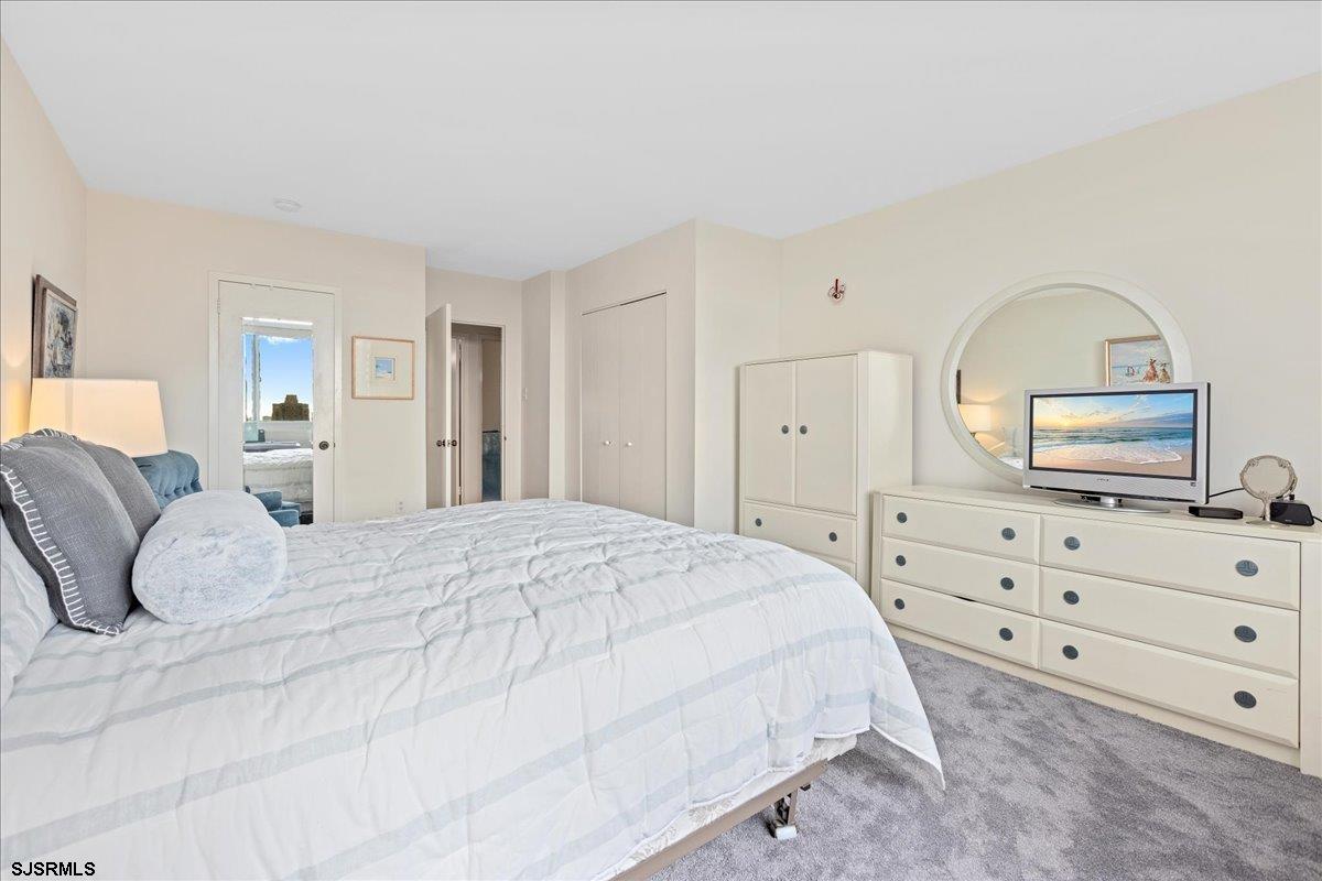 5000 Boardwalk Unit: 601