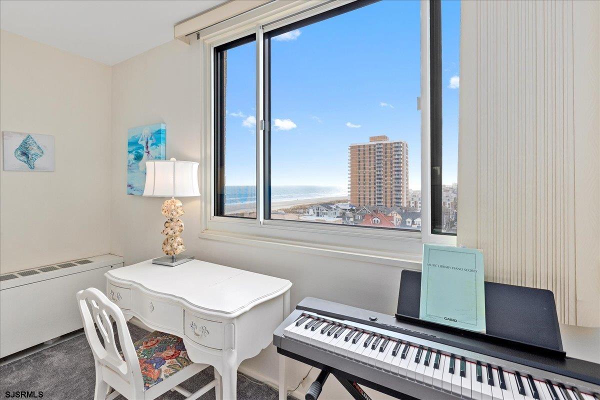 5000 Boardwalk Unit: 601