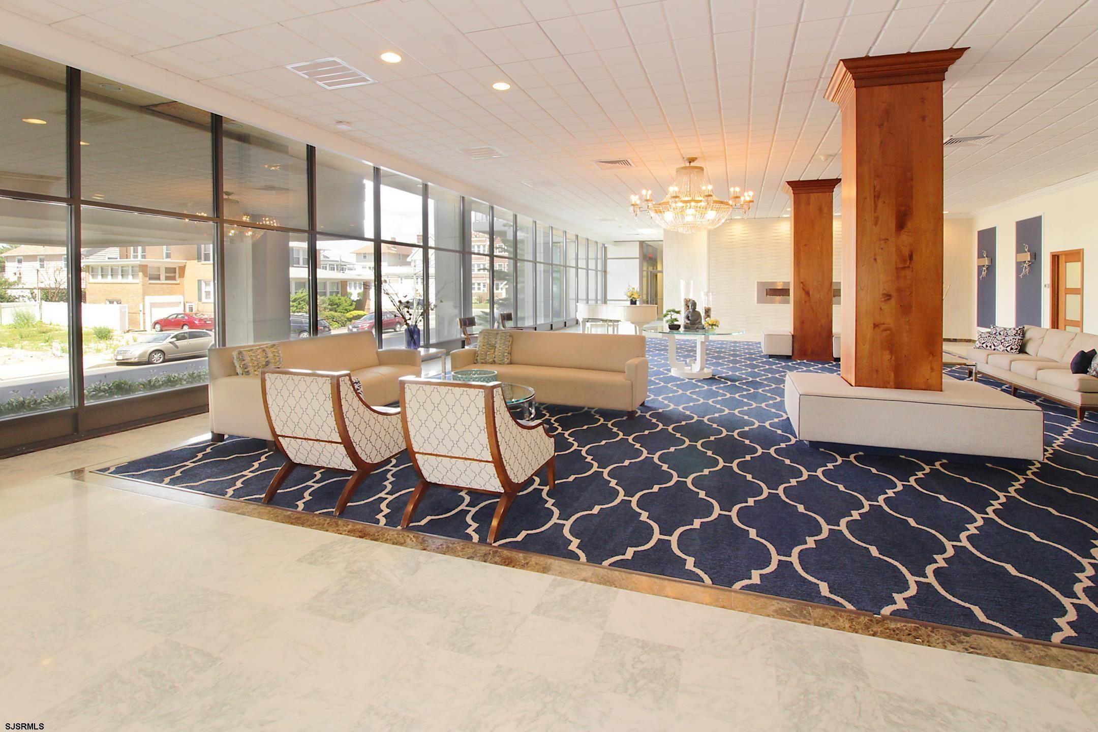 5000 Boardwalk Unit: 601