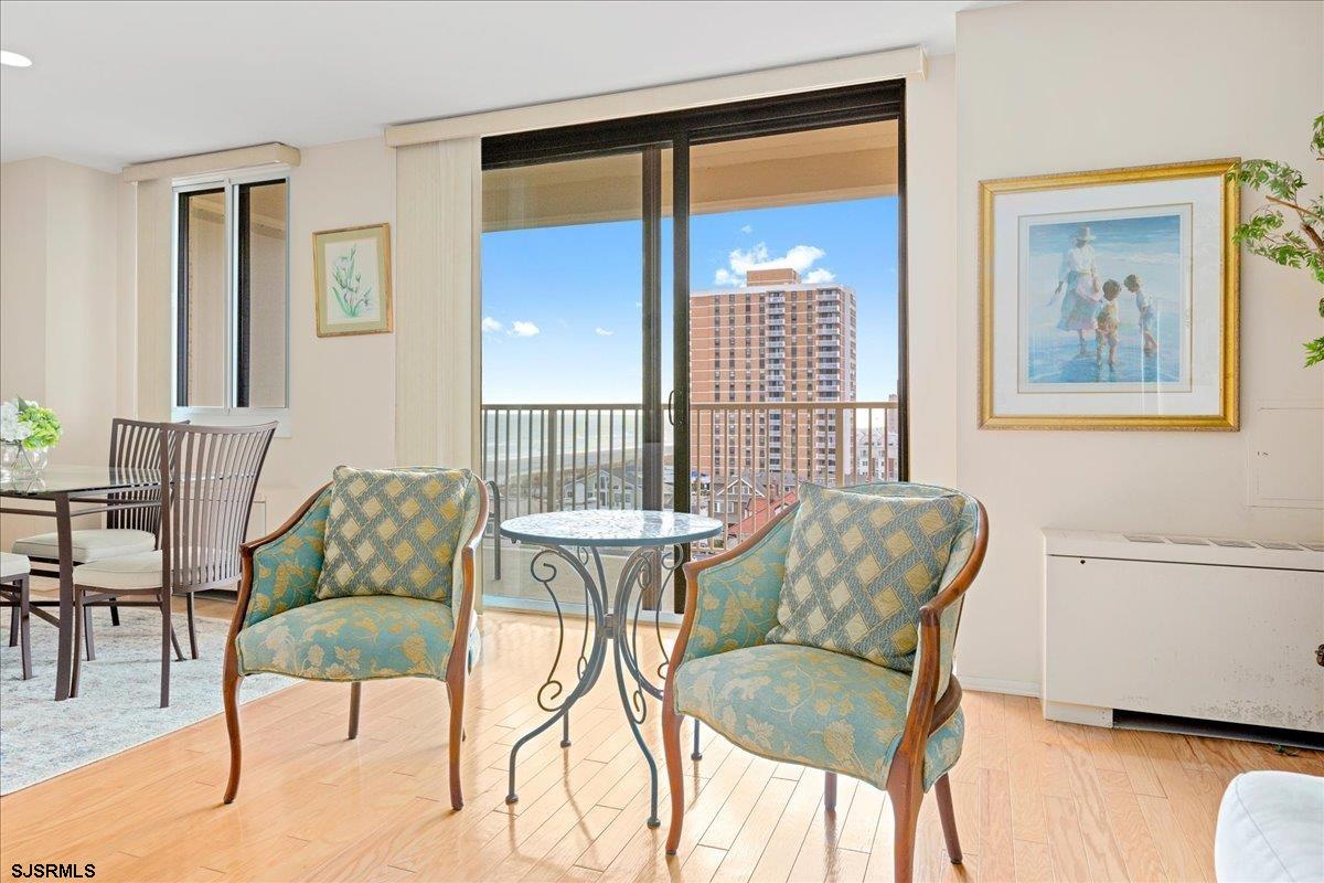 5000 Boardwalk Unit: 601