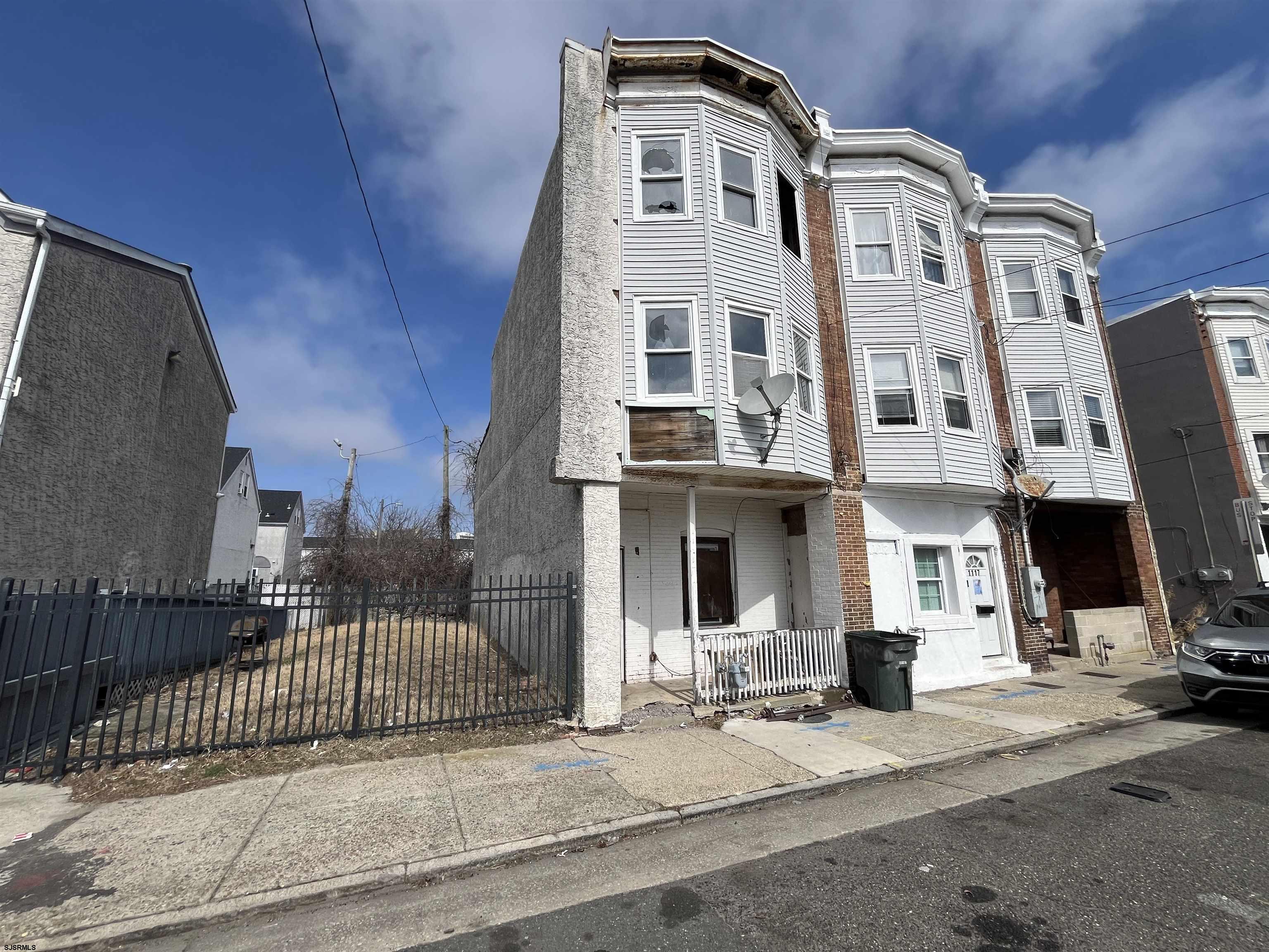 1119 Baltic Ave