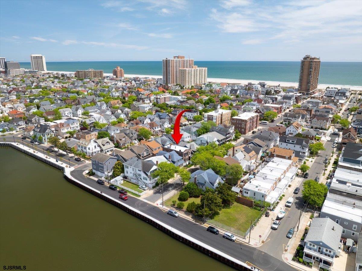 23 N Vassar Square Unit: Upstairs