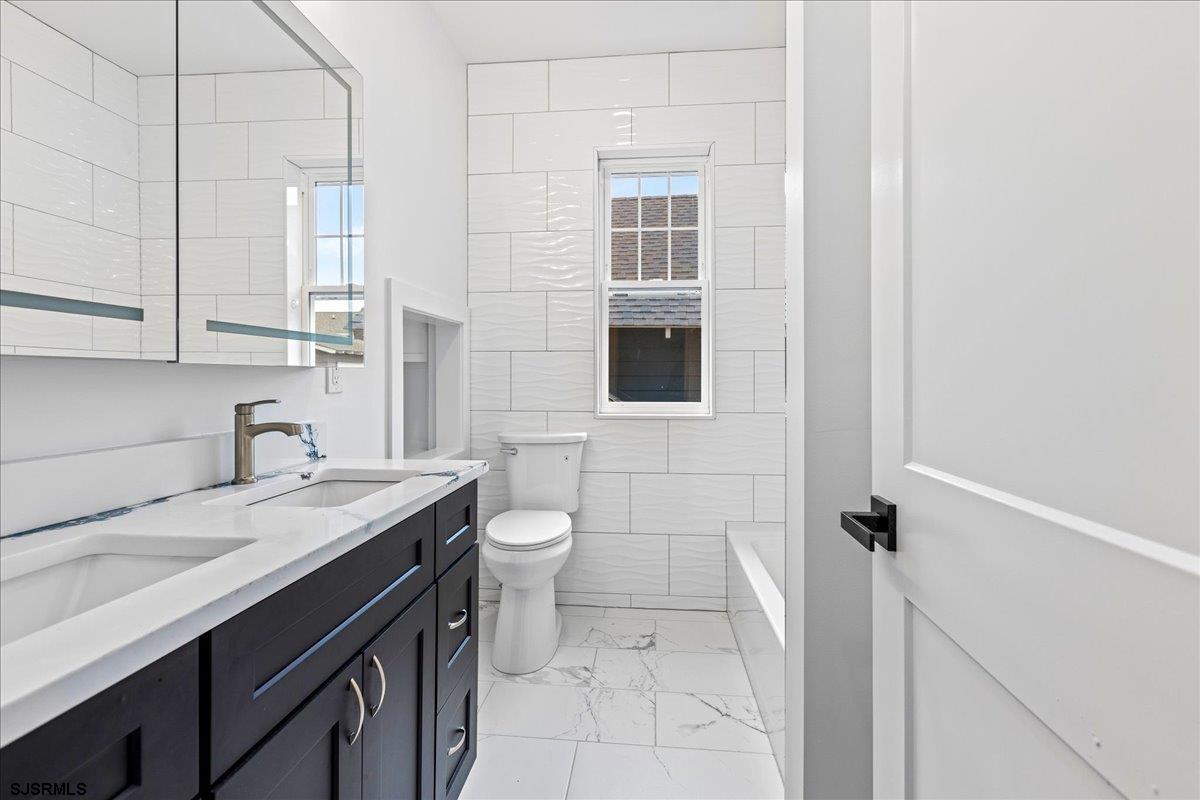 23 N Vassar Square Unit: Upstairs