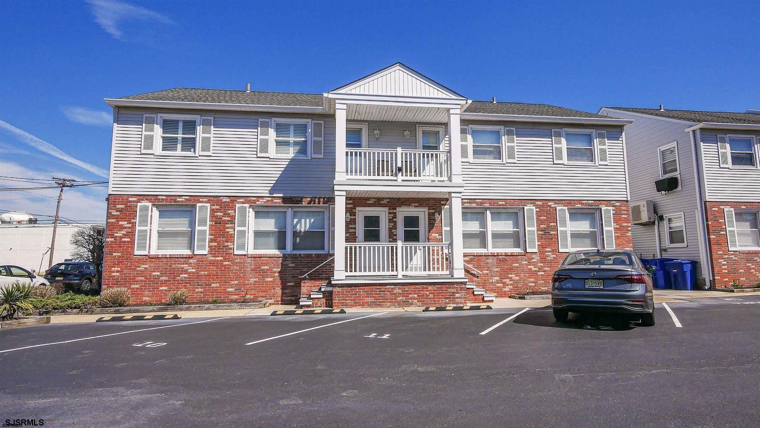9506 Ventnor Ave Unit: 10