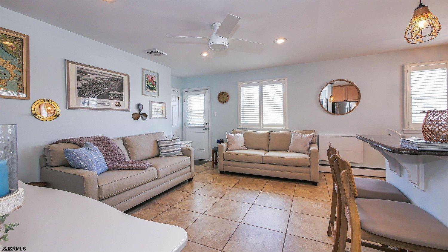 9506 Ventnor Ave Unit: 10