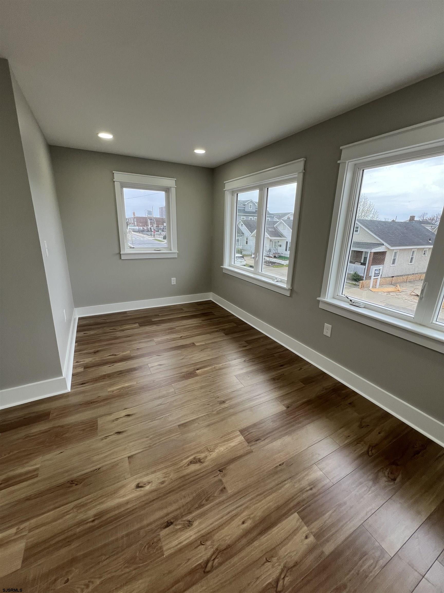 219 N Union Ave