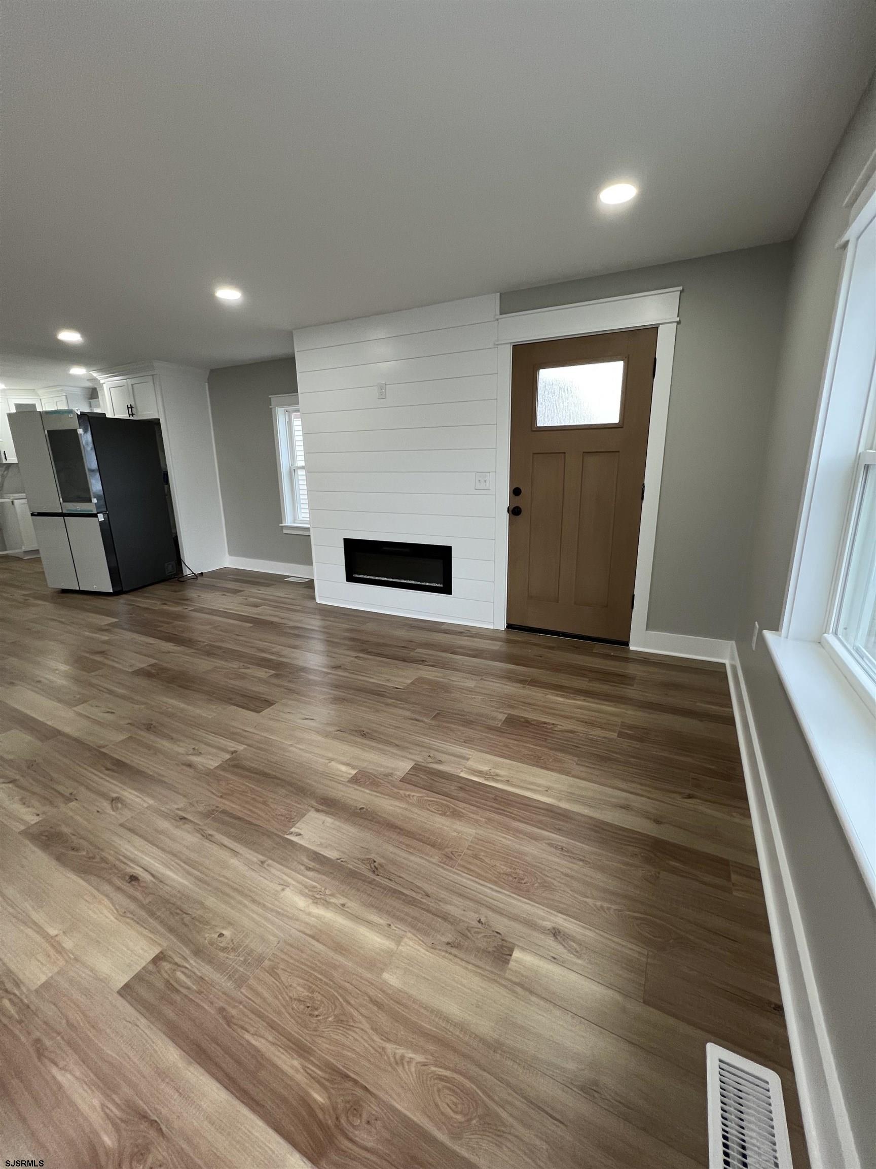 219 N Union Ave