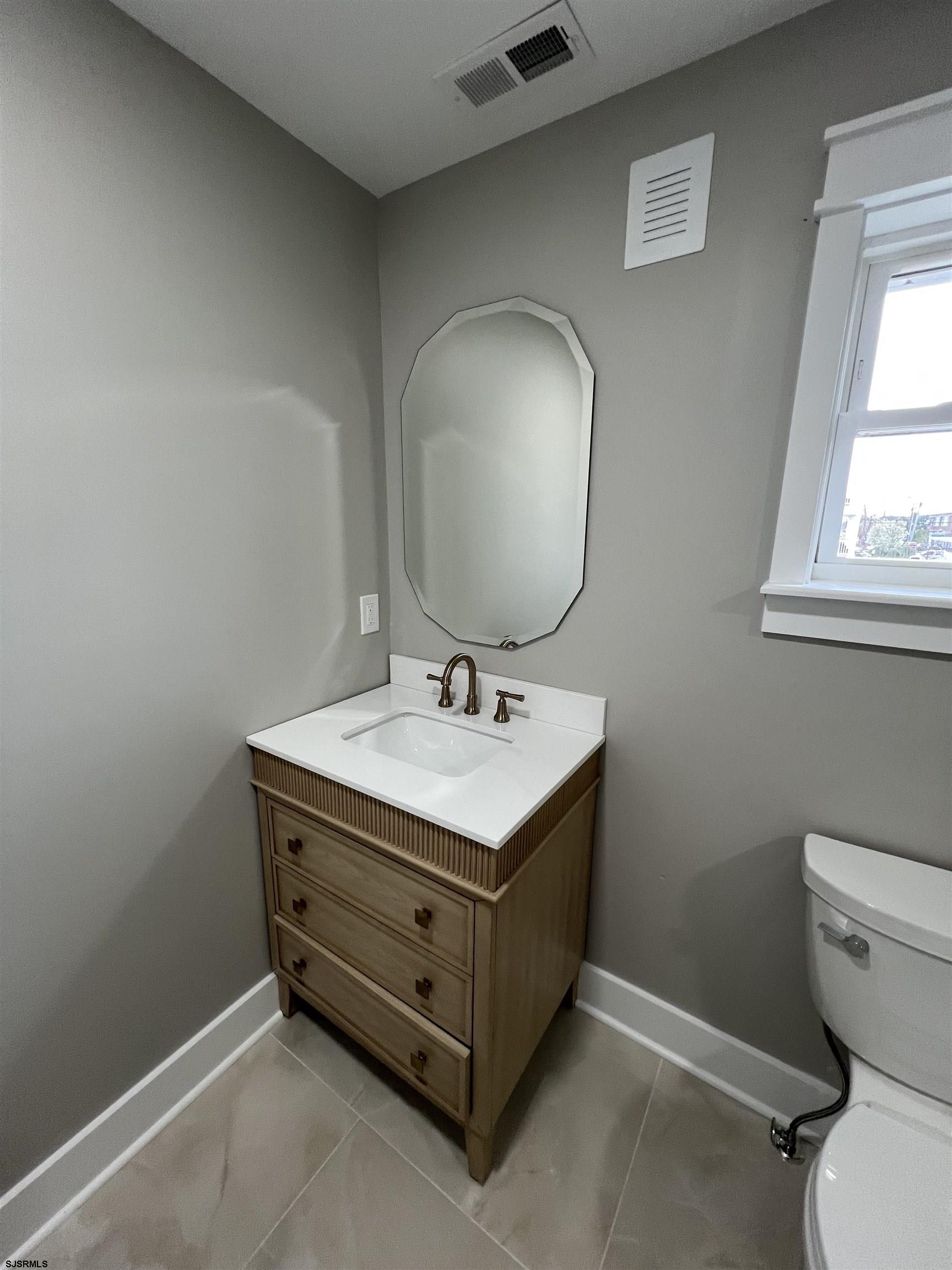 219 N Union Ave