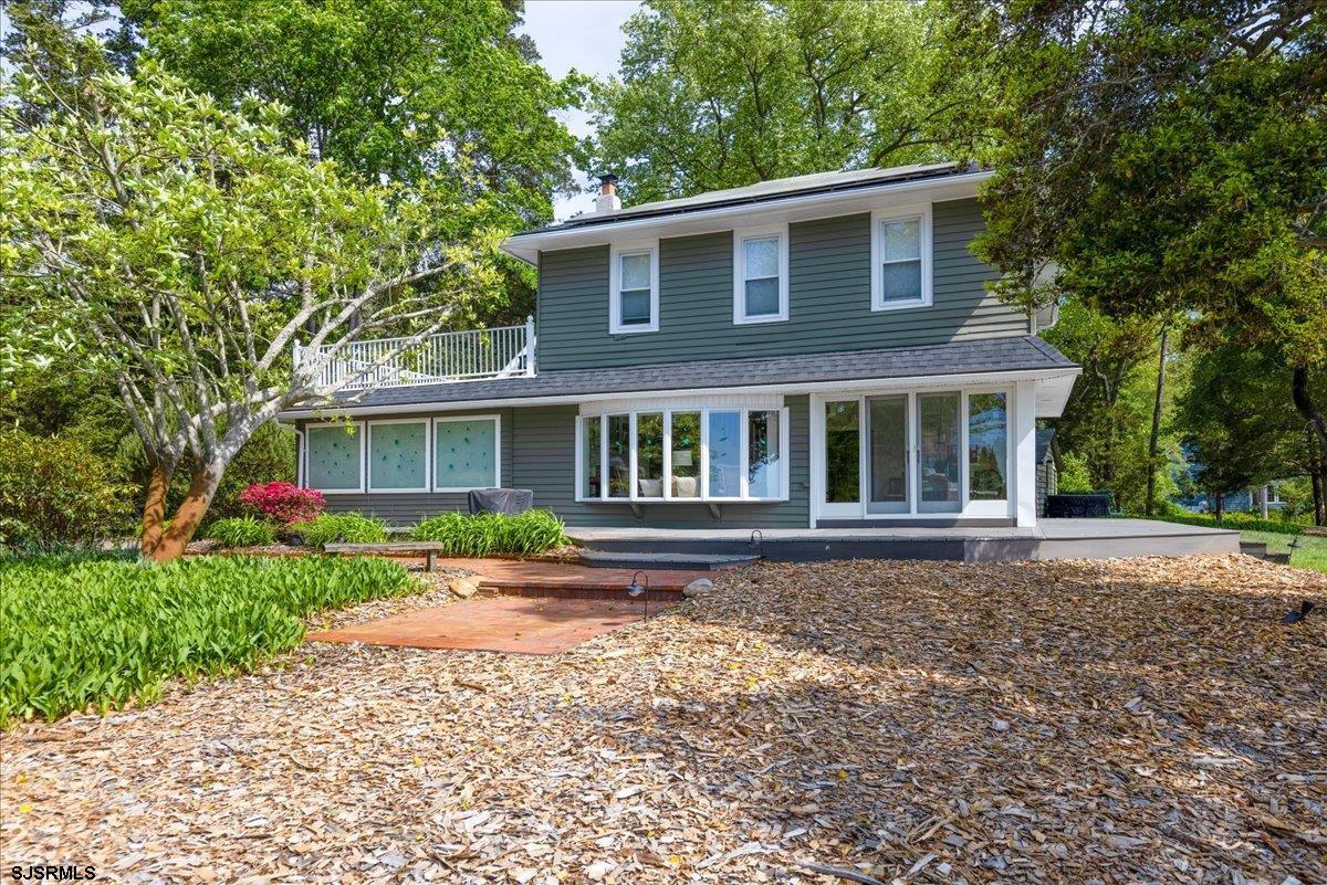 138 N Maple Ave