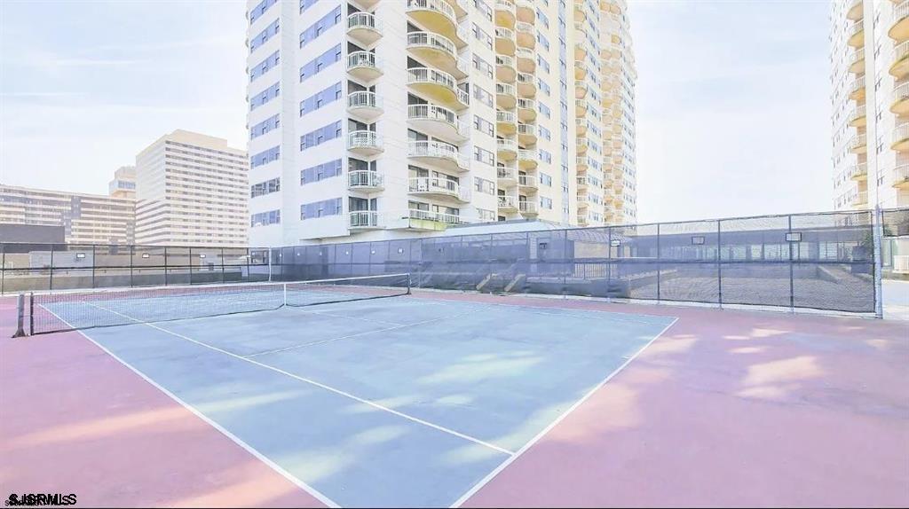 3101 Boardwalk Unit: 2009-1