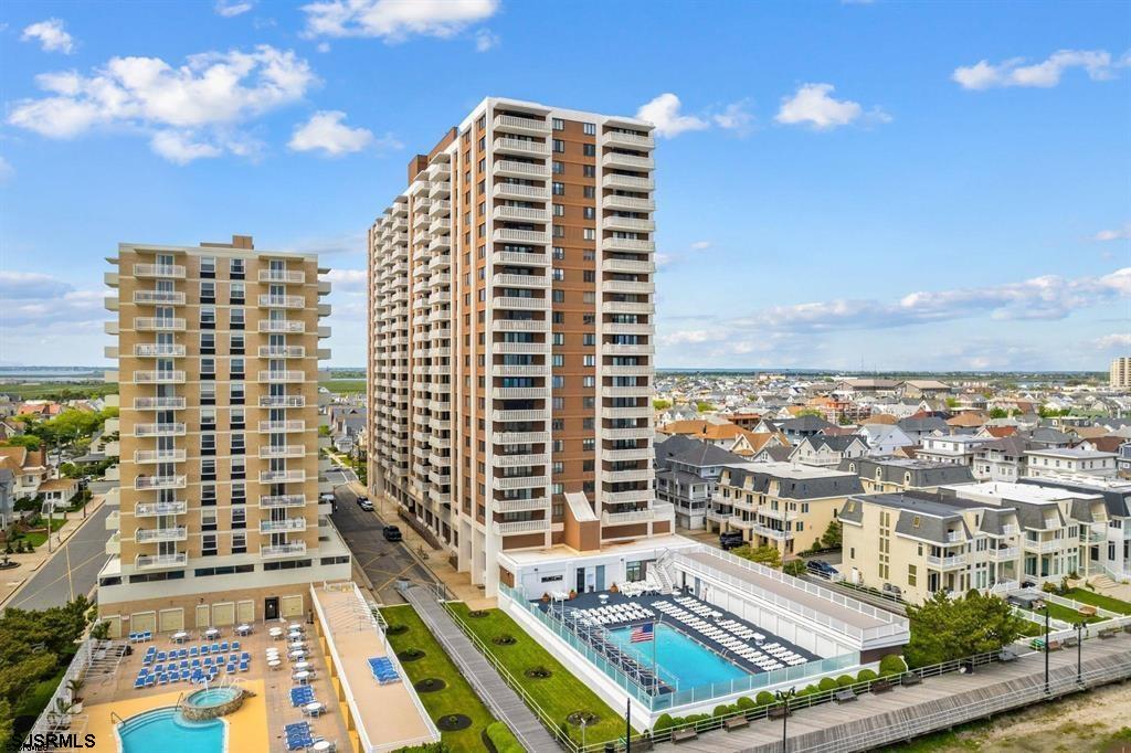 100 S Berkley Unit: 12N