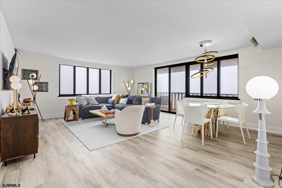 100 S Berkley Unit: 12N