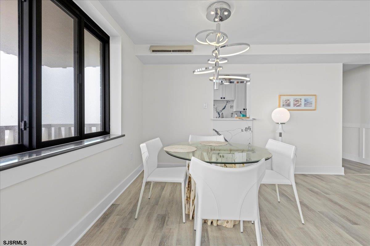 100 S Berkley Unit: 12N